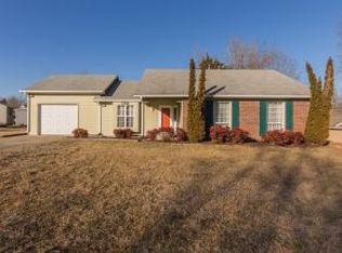 1102 Lashley Park Dr, Gibsonville, NC 27249