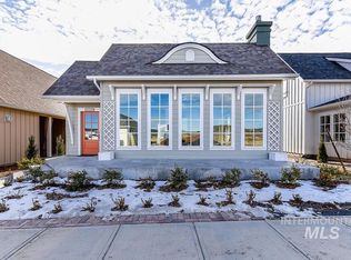 1626 Picotee Cir, Moscow, ID 83843