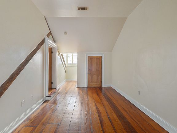 3rd image of 315-317 Royal St #6