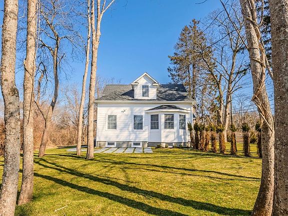 2nd image of 54 Hayground Rd