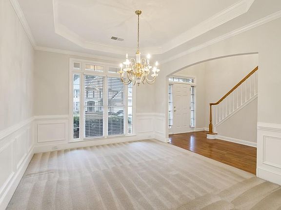 2nd image of 785 River Cove Dr