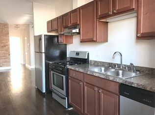 1552 W Thome Ave #1, Chicago, IL 60660