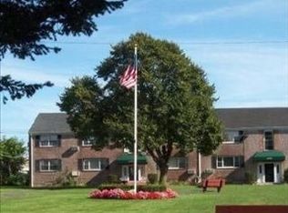 1010 Rottkamp St APT 3, Valley Stream, NY 11580