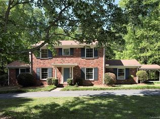 1032 Burtonwood Cres, Charlotte, NC 28212