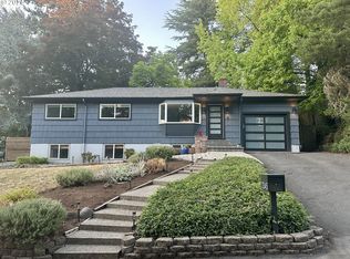 2345 SW Dewitt St, Portland, OR 97239