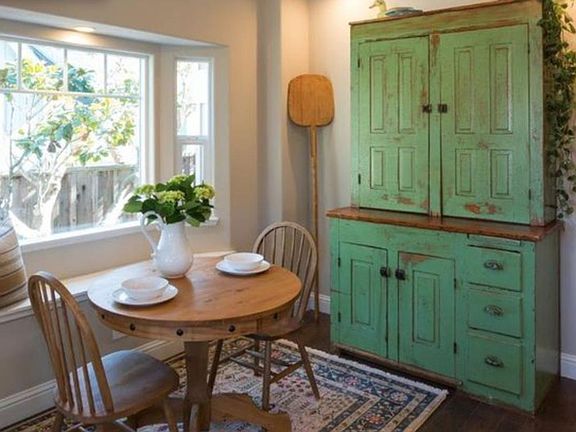 Informal dining area