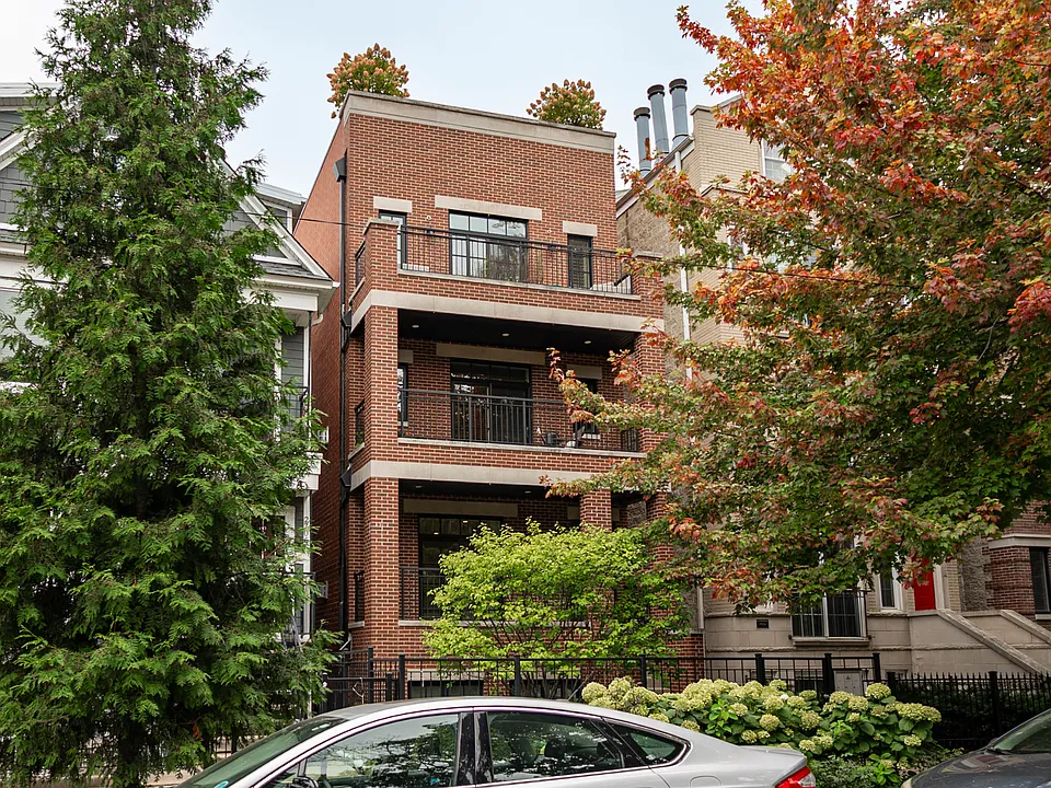 2708 N Wayne Ave #3