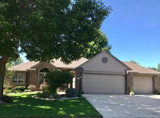 2403 Burleigh St, Yankton, SD 57078