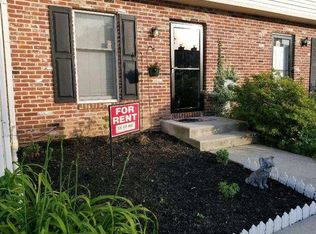 9 Washington Sq, Doylestown, PA 18901