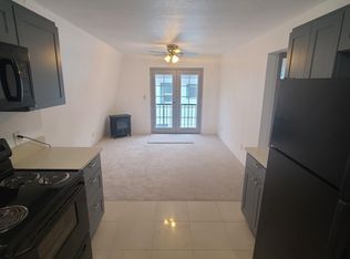 17509 58th Ave W #B, Lynnwood, WA 98037