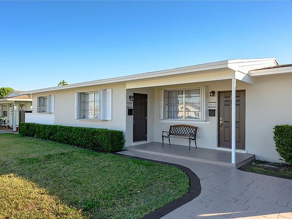 2nd image of 3855 SW 87th Pl #0