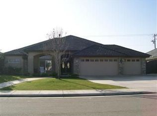 11313 Champions Ave, Bakersfield, CA
