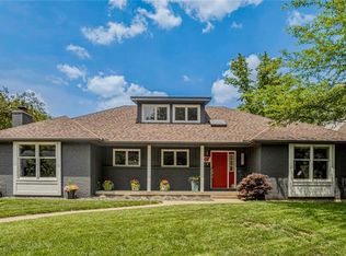 2206 W 48th Ter, Westwood Hills, KS 66205