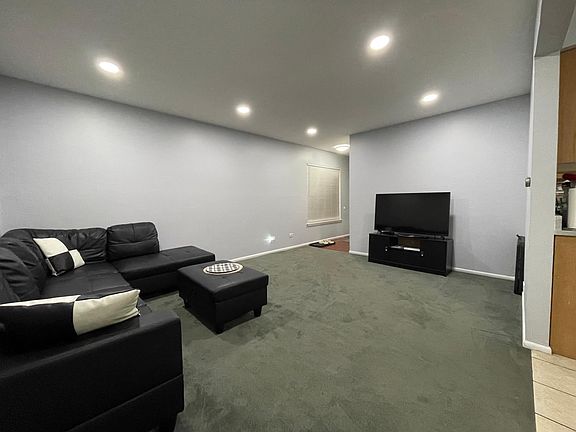 4th image of 7539 Bristol Ln Unit 3