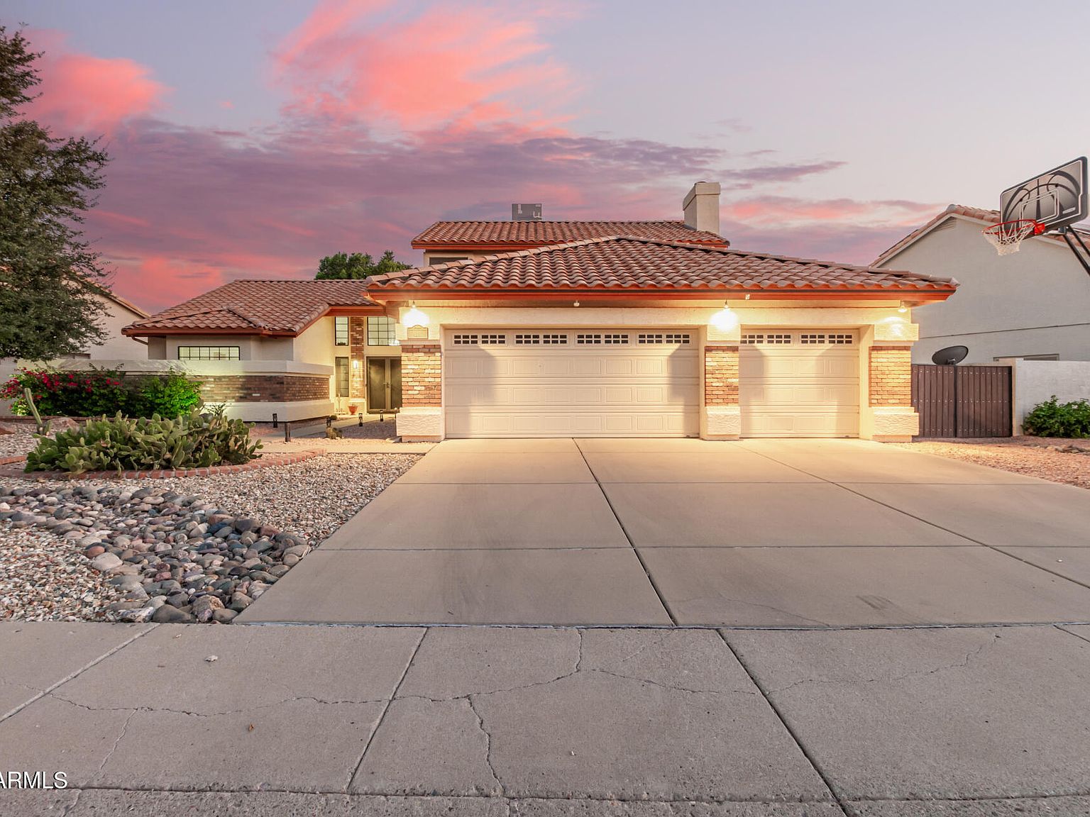 6231 W GRANDVIEW Road, Glendale, AZ 85306 | Zillow