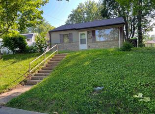 1625 Green Acre Dr, Huntington, IN 46750