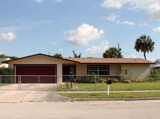 508 Mayflower Ln, Fort Pierce, FL 34950