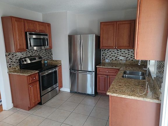 5th image of 1290 Idlewild Dr