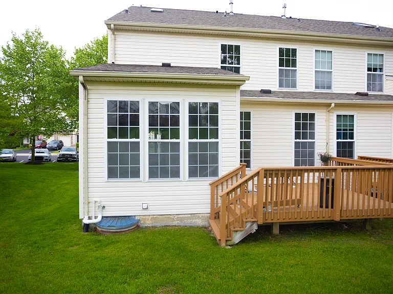 556 Mockingbird Way — Photo 39