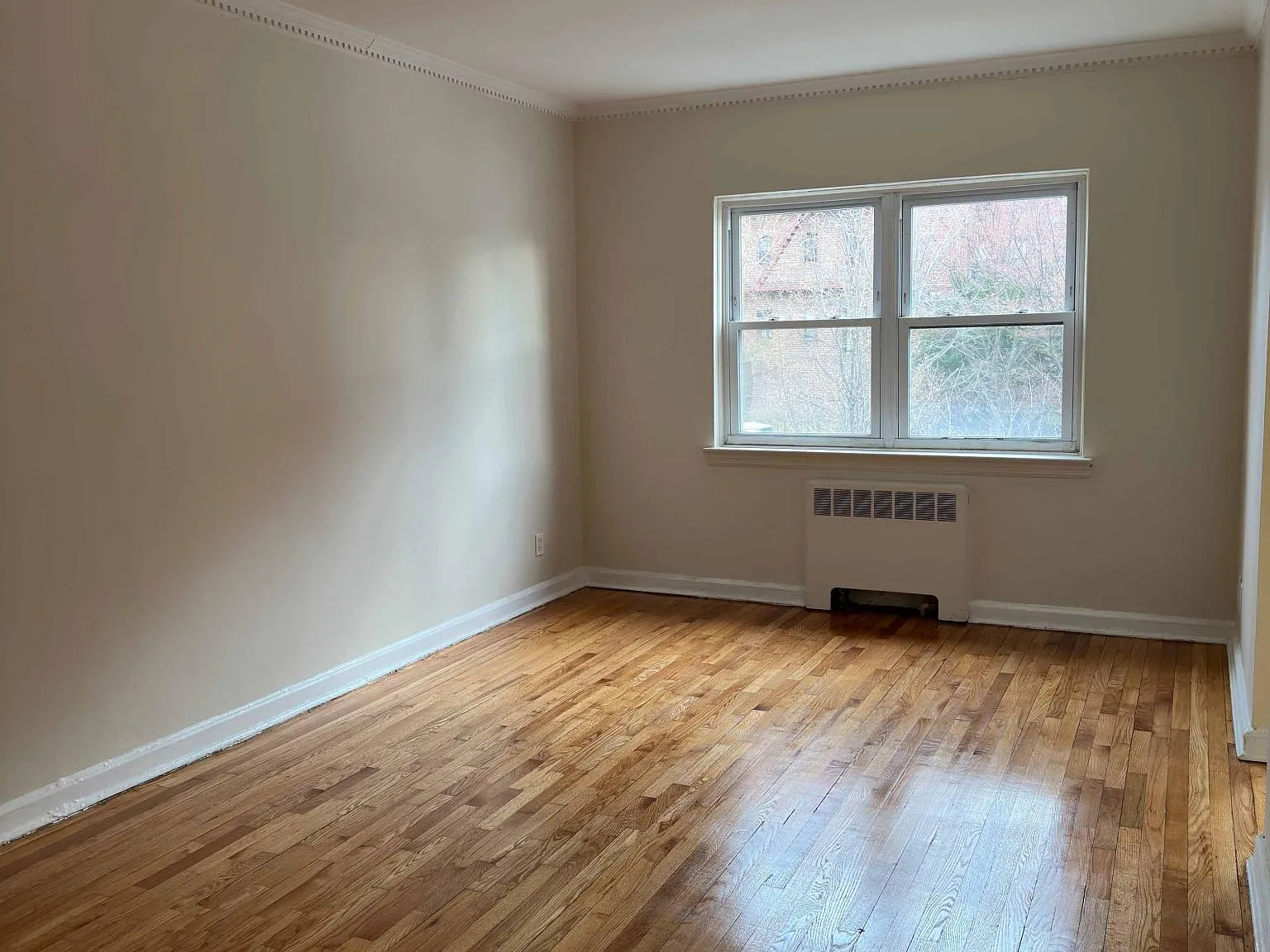 25 Cass Pl — Photo 1