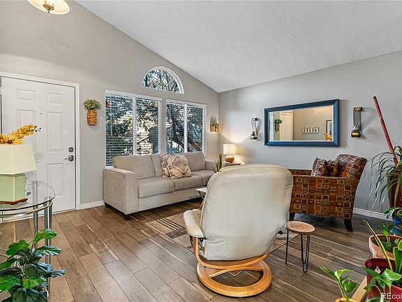 4th image of 9473 Cobblecrest Drive