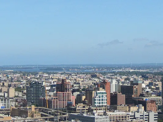 Sold by CityView Real Estate Inc. | media 15