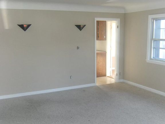 Living room1_09232021