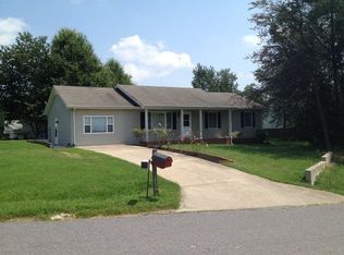 7011 Lakeview Ter, Danville, VA 24540