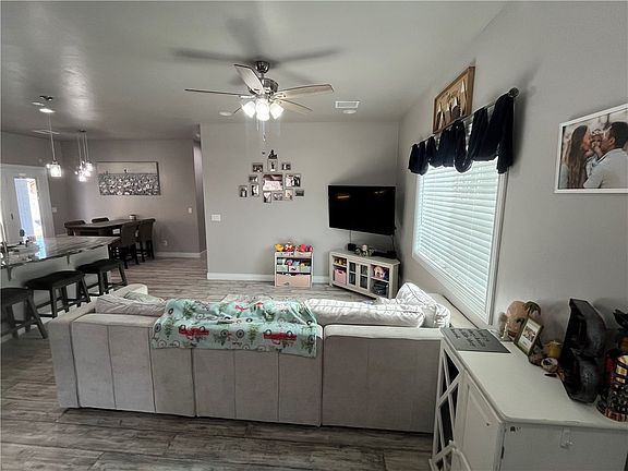 4th image of 3670 N Lomita Street