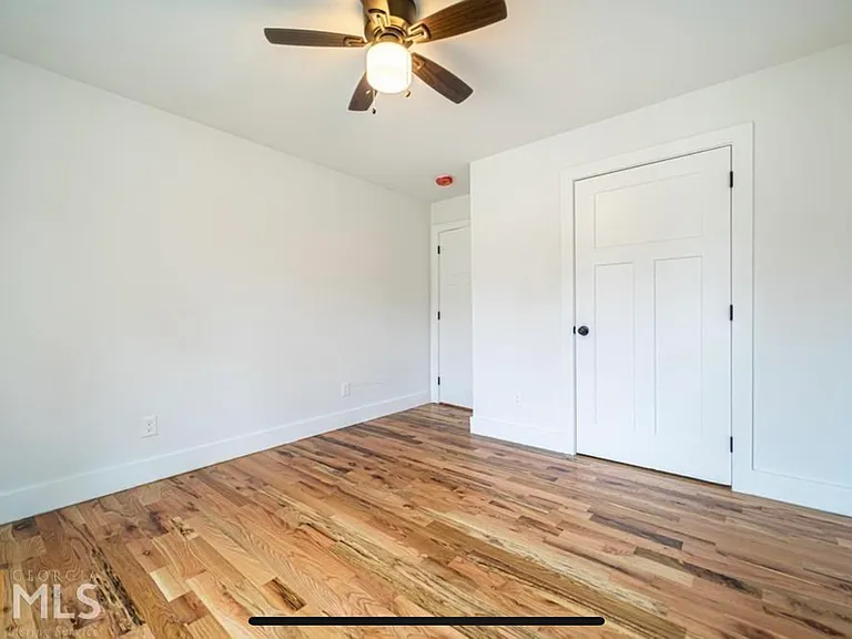 Upstairs bedroom #2