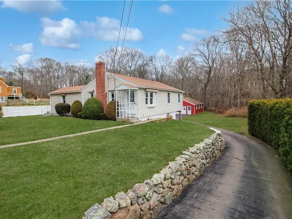 115 Winnapaug Rd, Westerly, RI 02891