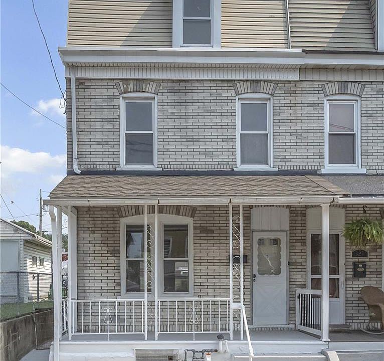 1st image of 326 E Union St