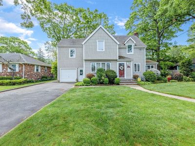 202 New Hampshire Avenue, Massapequa, NY, 11758
