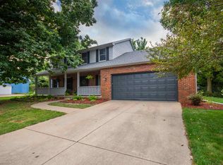 900 W Butterfield Dr, Peoria, IL 61614