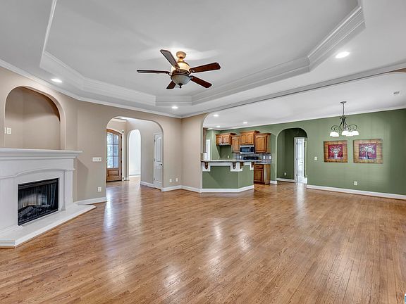 4th image of 7436 Turnberry Dr