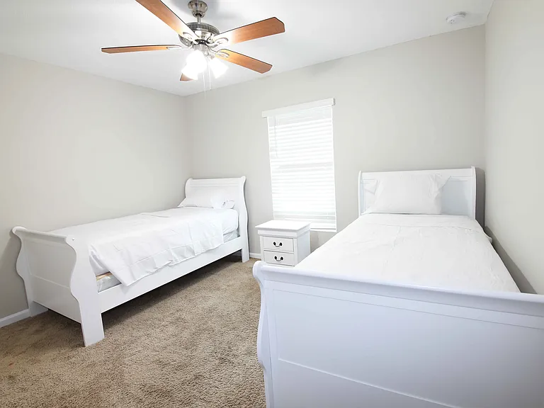 1315 SW Chase Rd — Photo 9