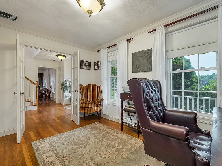 8 Hemlock Ln — Photo 36
