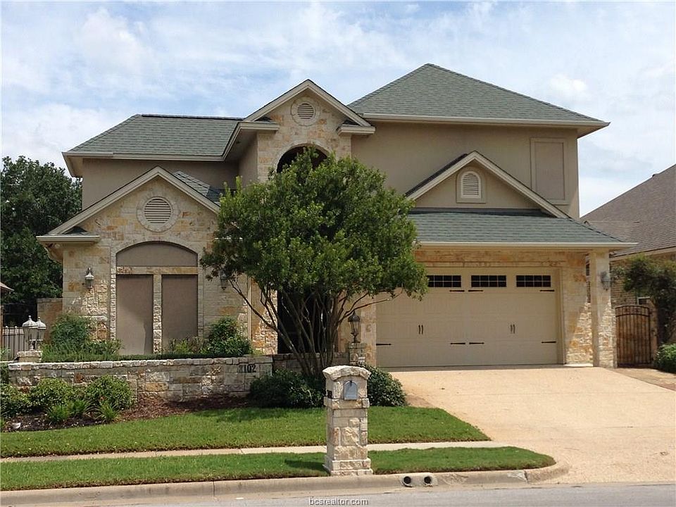 1st image of 3102 Broadmoor Dr