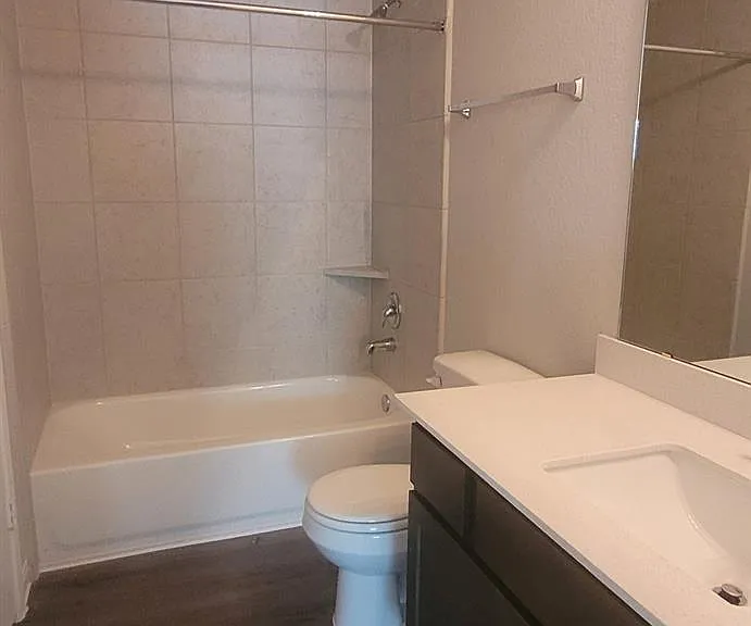 2934 Lawrence Park Ct — Photo 17