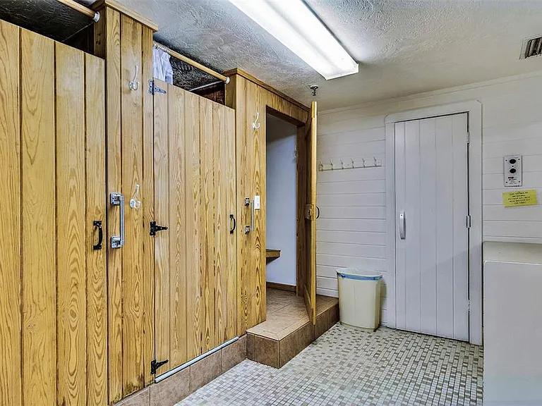 3600 S Ocean Shore Blvd #211 — Photo 28