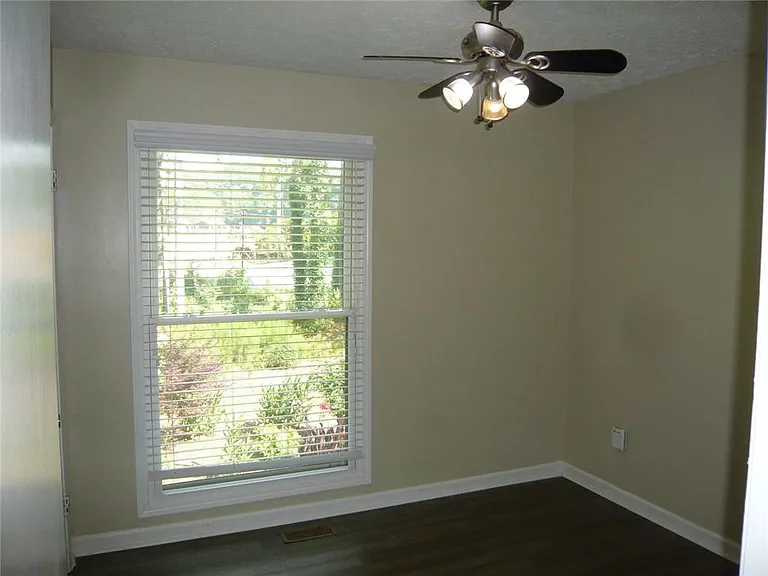 101 Wills Ln — Photo 19