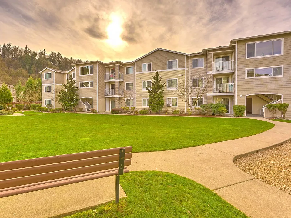 Valley Springs Apartments