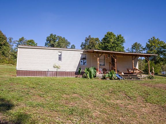 4th image of 139 Schaffer Rd