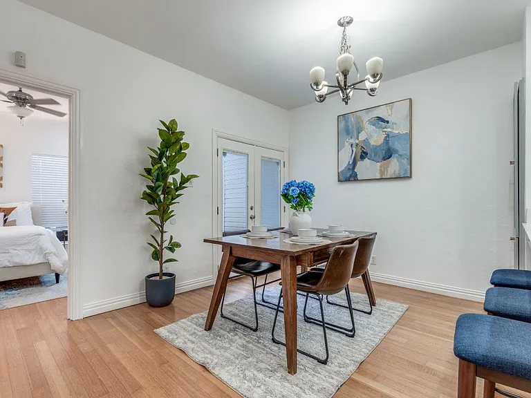 412 Josephine St — Photo 5