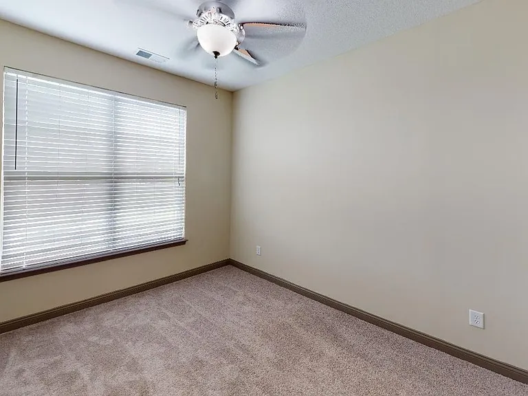Overture Flats | Specials Available — Photo 19