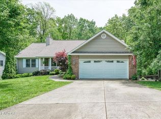 182 Canterbury Dr, Fairfield Glade, TN 38558
