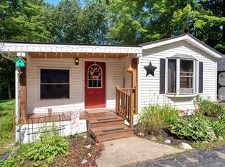 318 County Rd, Walpole, NH 03608