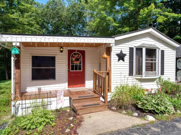 318 County Road, Walpole, NH 03608