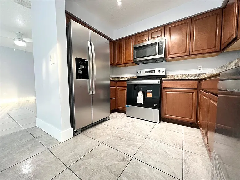 11340 Cardiff Dr — Photo 6