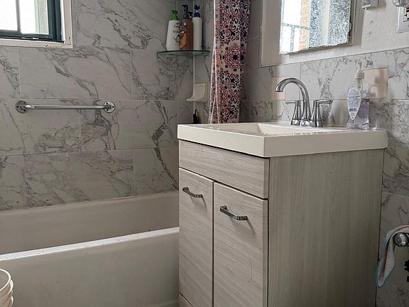 4th image of 1605 Metropolitan Avenue #12C